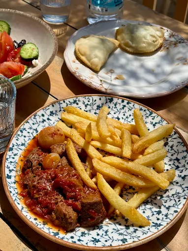 Cretan stew at Neratzoula